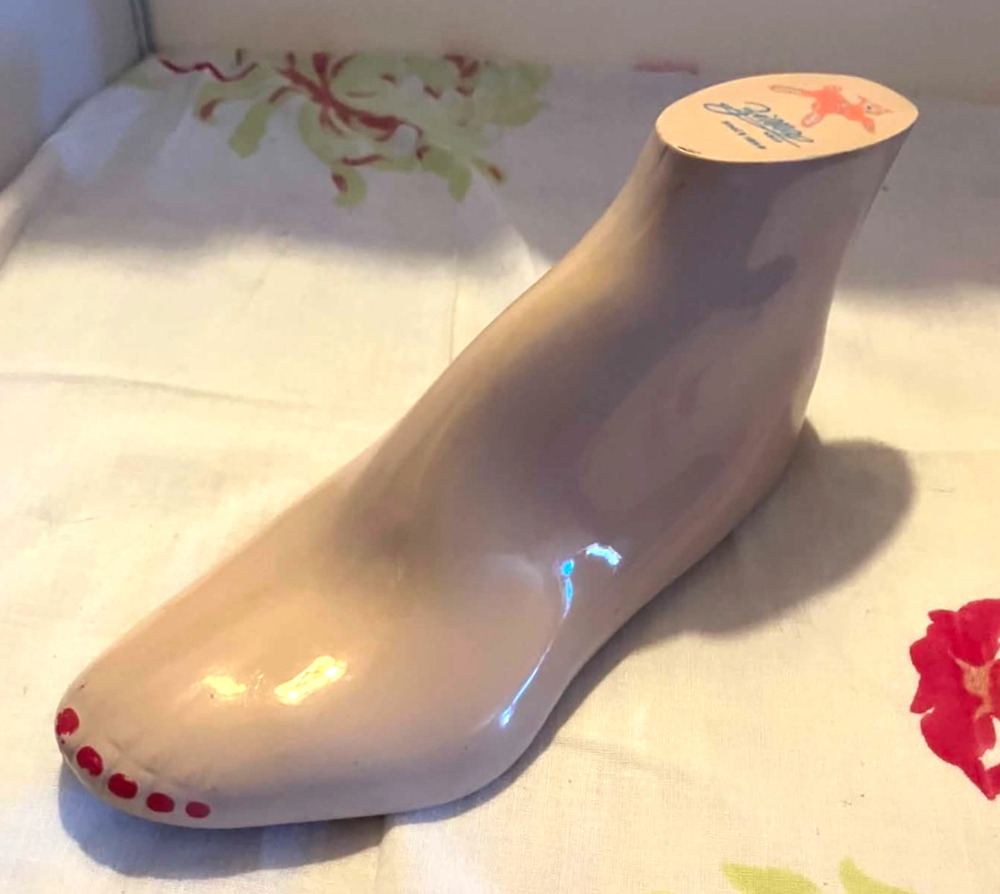 Zima Boot Shoe Filler Advertising Foot Form Display